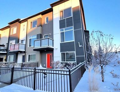 804 Welsh Dr SW - 10 - - | 804 Welsh Dr SW, Edmonton - Photo 1