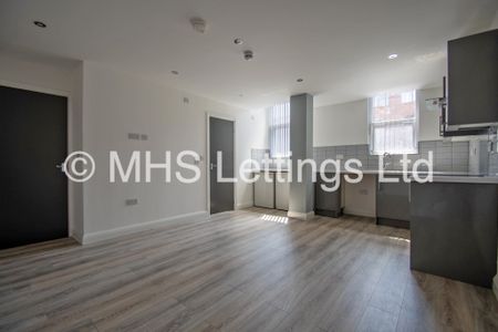 1 Bedroom Flat for rent in Raincliffe Street - Photo 4