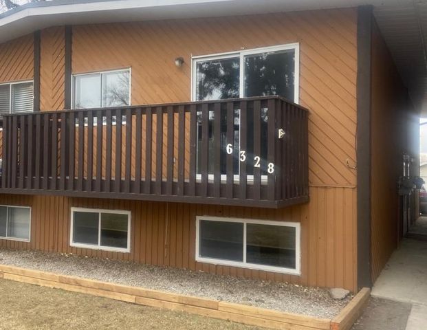 3 Bedroom Unit in Highland Green!!! - Photo 1