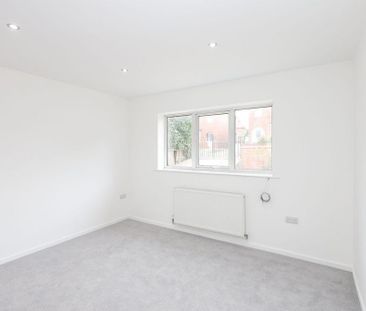 2 bedroom detached bungalow to rent - Photo 5