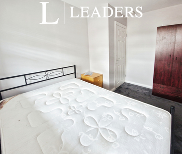 1 bedroom in a house share to rent - Photo 3
