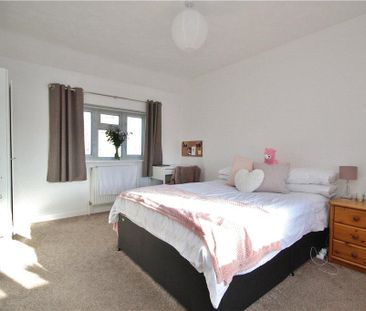 5 bedroom semi-detached house to rent - Photo 4