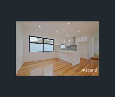 2/40 Whittens Lane, Doncaster, Vic 3108 - Photo 5