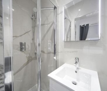Studio to rent - Photo 6