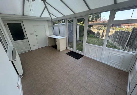 Quinton Road West, Quinton, Birmingham - Photo 1