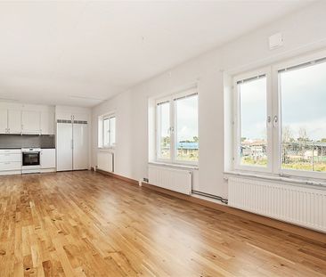 Västergatan 18 - Photo 2