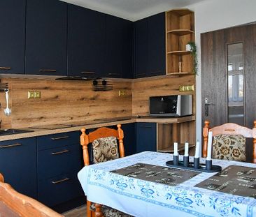 Pronájem bytu 2+1 66 m² - Fotografie 3