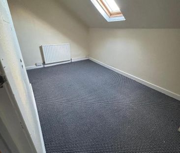 4 bedroom terraced house to rent - Photo 4