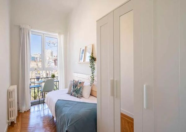 Calle de los Olivos, Madrid, Community of Madrid 28003