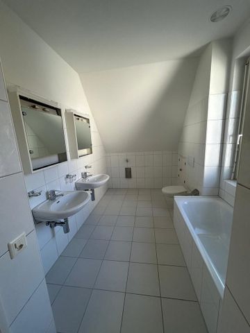 4.5 Zimmer, 119 m², 2. Stock - Photo 2