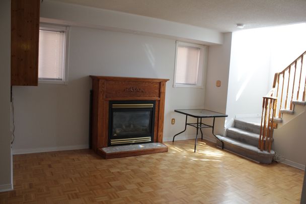 For Lease - 164 Royal Valley Drive, Caledon, Ontario - Photo 1