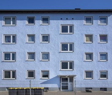 Gut geschnittene 3-Zimmer-Wohnung mit Balkon in toller Lage - Photo 1