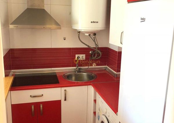 FOR RENT FROM 1/9/2025 - 30/6/2026 NICE APARTMENT FROM IN LA CALA DEL MORAL ON THE 1ST LINE OF BEACH (MALAGA).
