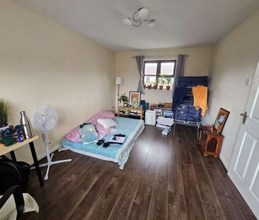 1 bedroom coach house to rent - Photo 6