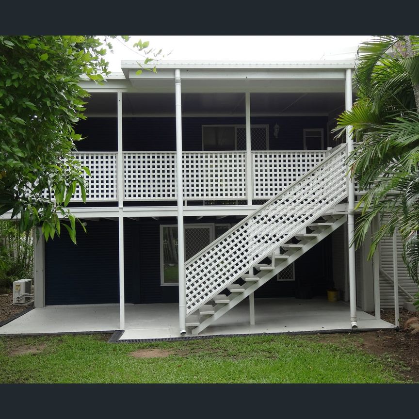 59 Mango Avenue, Mundingburra, Qld 4812 - Photo 1