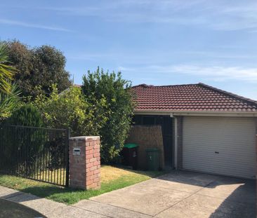 Excellent condition 2 bedroom villa unit! - Photo 5