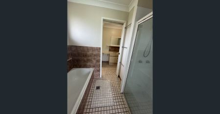 Easy Living in a Convenient Location - Photo 3