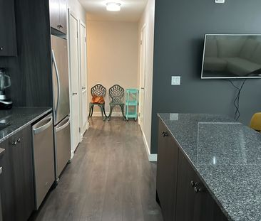 For Lease - 210 Sabina Drive Unit# 403, Oakville, Ontario - Photo 3