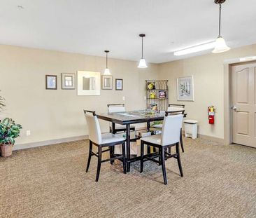 2 Bed Condo In Chaparral With Lake Access | Utilities Included | Un... - Photo 5
