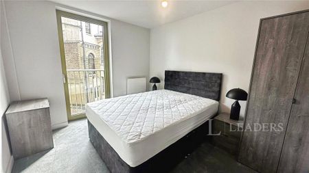 1 bedroom flat to rent - Photo 5