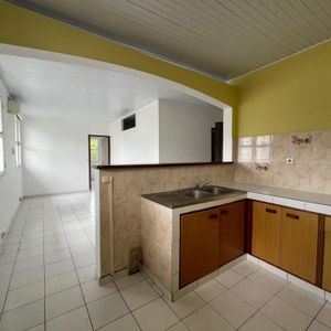 Location Appartement 53.54m² 3 pièces Fort de france - Photo 2