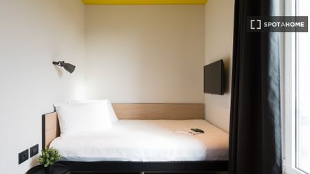 milan, Lombardy 20157 - Foto 2