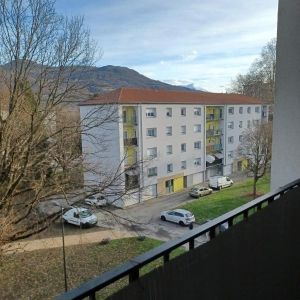 Location Appartement à ST MARTIN D HERES - Photo 3