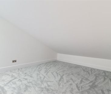 3 bedroom end of terrace house to rent - Photo 6