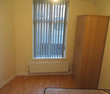 Great Apartment, 1a Carmel Street, Queens Quarter, Belfast - Photo 4