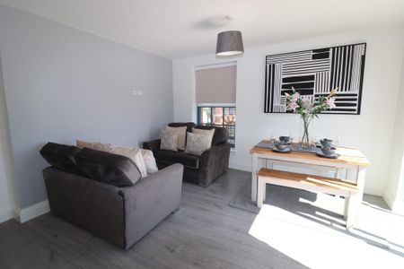 2 bedroom apartment to rent - Photo 2