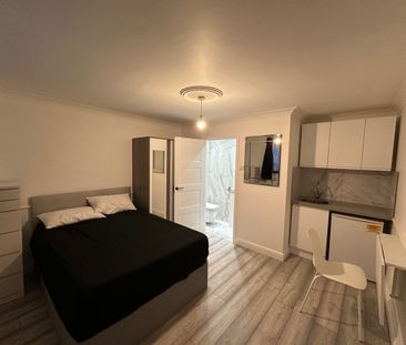 Studio Flat, Studio, E16 - Photo 3