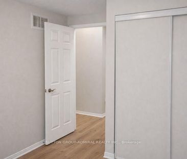 For Lease - 133 Columbia Road, Barrie, Ontario - Photo 2