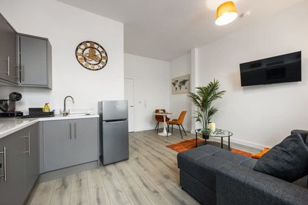 Templemore Avenue - Photo 2