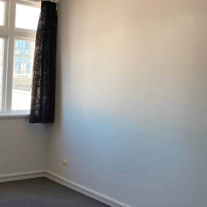 3A Coutts St - Photo 1