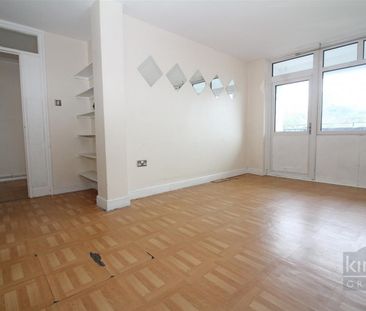 1 Bedroom Apartment To Let - Photo 5