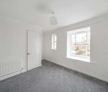 Watermead, Aylesbury, HP19 - Photo 6