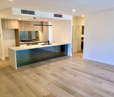 Executive Style Apartment in the Heart of the City - Photo 6