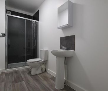 2 bedroom flat to rent - Photo 6