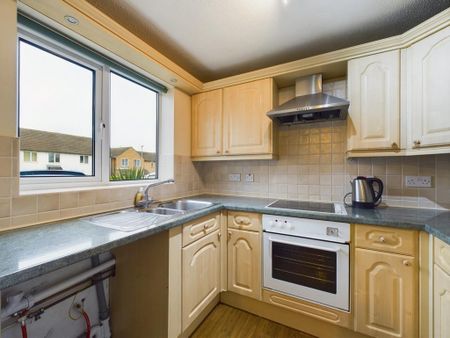 2 bedroom end of terrace house to rent - Photo 5