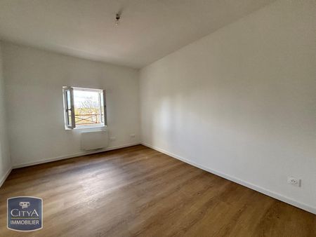 Location Appartement 2 pièces 32m² VIELS MAISONS 02540 - Photo 2