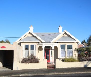 Charming 3-Bedroom Home - Photo 4