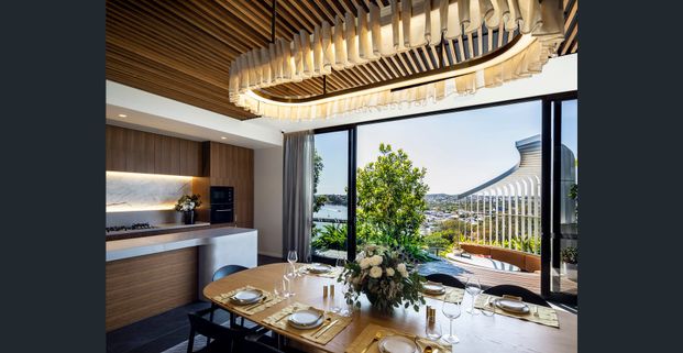 Valencia Residences - Photo 1