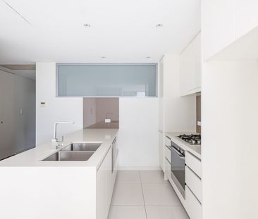 Modern one-bedroom + study in prime Lane Cove position - Photo 4