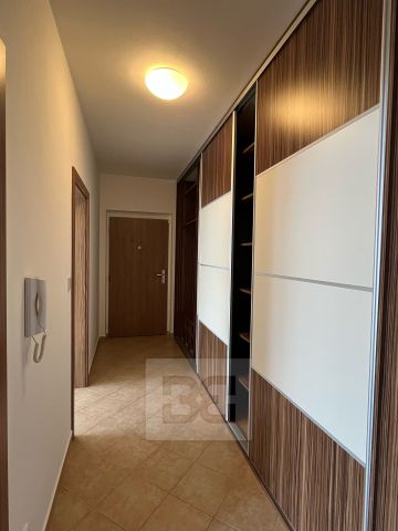 Apartment for rent, 2+kk - 1 bedroom, 53m - Photo 5