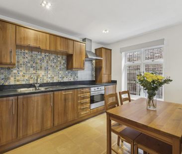 2 bedroom flat to rent - Photo 6