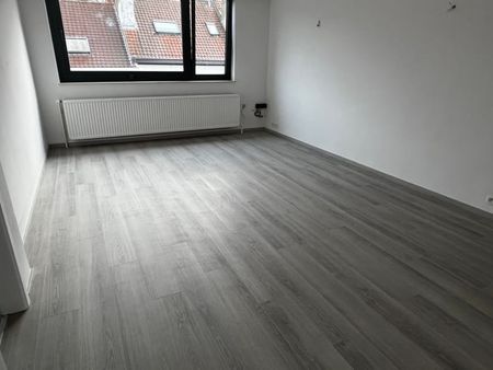 Appartement te huur - Foto 4