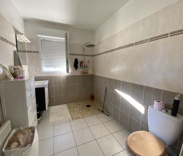 LOCATION APPARTEMENT T2 / BRIGNOLES - Photo 4