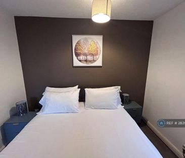 2 bedroom detached house to rent - Photo 5