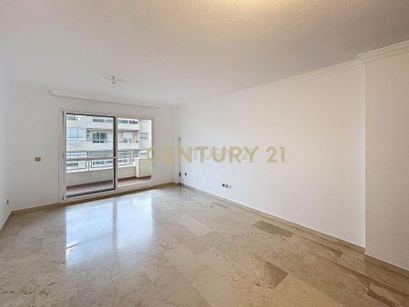 Málaga, Andalusia - Photo 5