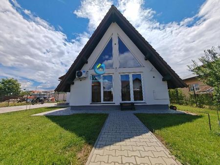 Inchiriem Casa Individuala, 3 Camere, Mobilata, Harman - Fotografie 2